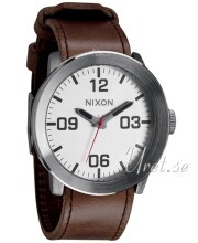 Nixon The Corporal Biały/Skóra Ø48 mm Nixon The Corporal Biały/Skóra Ø48 mm